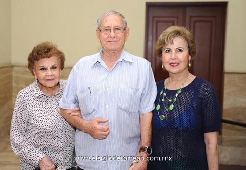 21102014 Margarita, Eduardo y Margarita.