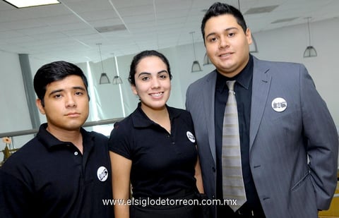 22102014 Ismael, Brenda y Alejandro.