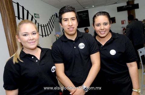 22102014 Ana, Diego y Daniela.