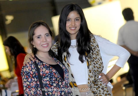 22102014 Paty y Diana.