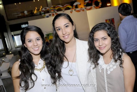 22102014 Julieta y Lucy.
