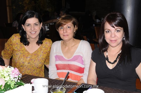 22102014 Marcela, Martha y Lucy.