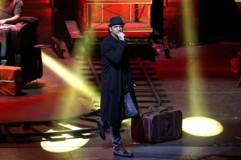 El guatemalteco agradeció al público su entrega en todas y cada una de sus canciones.