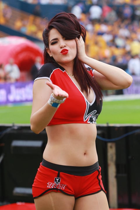 El beso para la cámara.