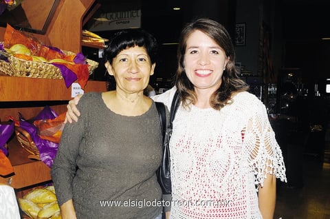 29102014 Metri y Cecilia.