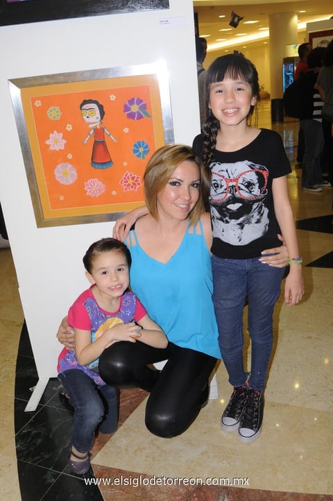 29102014 Artemisa Hernández, Renata Martínez y Romina Martínez.