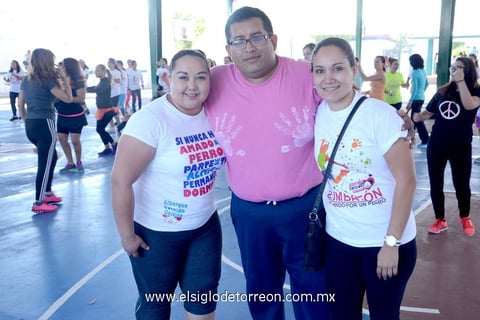 30102014 Wendy, Edgar y Martha.