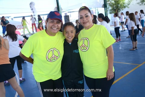 30102014 Ana Laura, Magaly y Elvia.