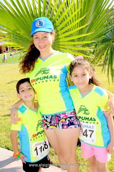 30102014 Sergio, Mary y Alejandra.