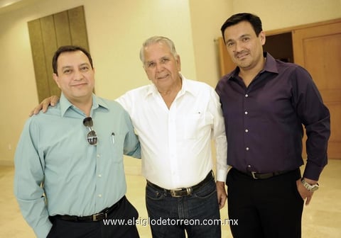 06112014 Manuel, Rogelio y Alberto.