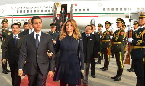 La pareja presidencial había sido recibida por soldados del Ejército Popular de Liberación.