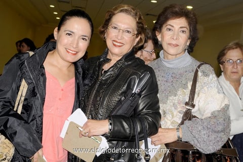 11112014 Alejandra Vera, Carmelita y Laura Palacios.