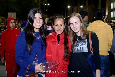 13112014 Cristy, Ale y Consue.
