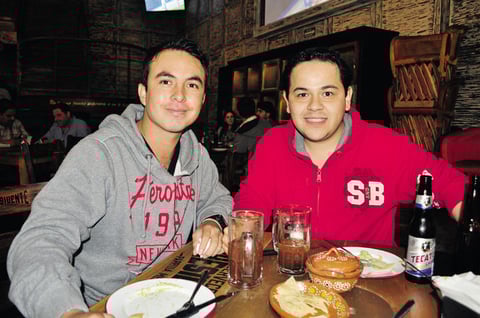 Julio y Eduardo.