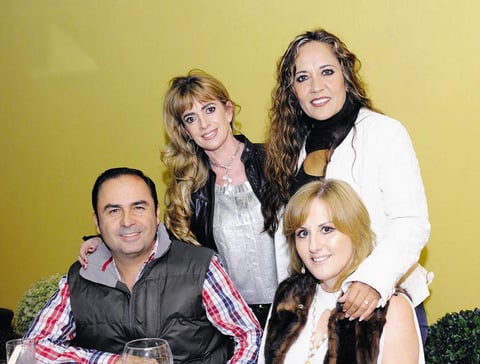 Juan Carlos, Susana, Malula y Pina.
