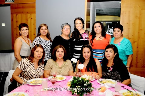 17112014 DESPEDIDA DE SOLTERA.  Familiares y amigas acompañaron a Gabriela Rangel en esta celebración.