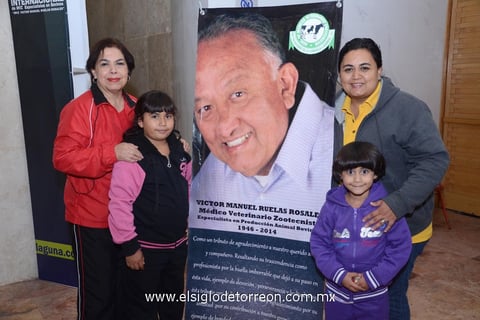 20112014 Carolina, Berenice, Alexa y Vanessa.
