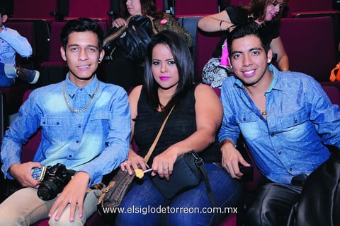 20112014 ENTRE AMIGOS.  Diego, Guadalupe y Chuy.