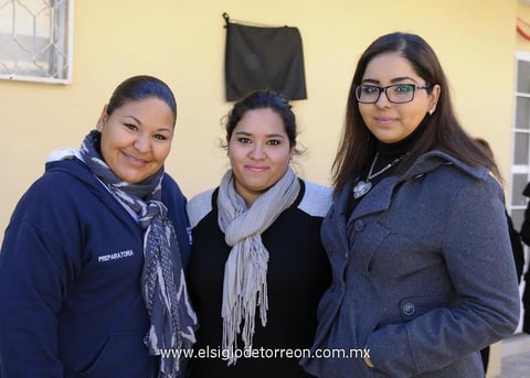 22112014 Jéssica, Melina y Karen.