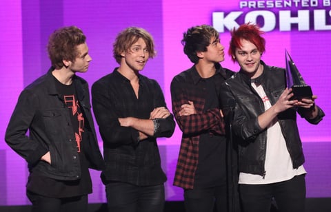 5 Seconds of Summer se llevó el reconocimiento como Mejor artista nuevo.