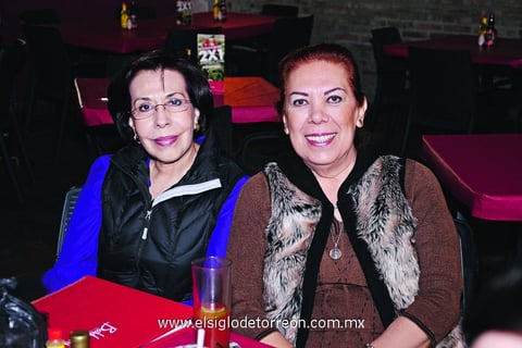 23112014 Patricia y Rosy.