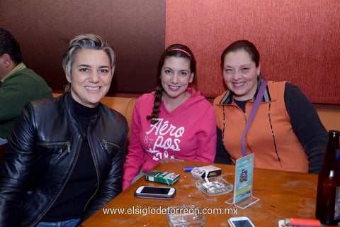 28112014 Mireya, Angie y Caro.