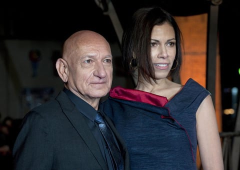 El actor británico Sir Ben Kingsley acudió en compañía de su esposa, Daniela Lavender.