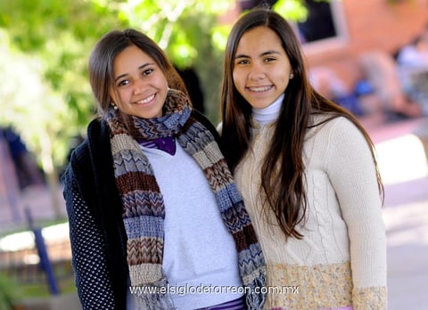 04122014 Monse y Diana.