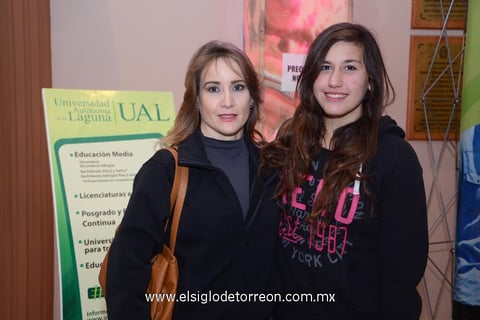 06122014 Gina y Gina.