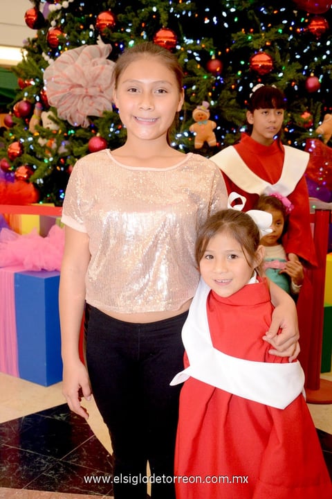 08122014 Paulina y Pamela.