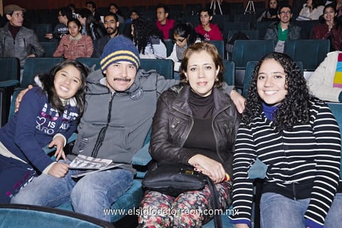 07122014 Janeth, Jesús, Rosario y Jennifer.