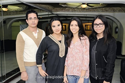07122014 EN EL TIM.  Carlos, Ile, Luisa y Fernanda.