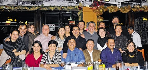 07122014 POSADA.  Exalumnos de la Secundaria Federal Número 1 Dr. y Gral. José María Rodríguez sección I generación 1979-1982.