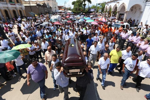 23 de septiembre | Gabriel Gómez Michel. El médico y político mexicano fue asesinado tras haber sido secuestrado en Tlaquepaque.