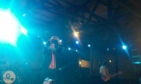 14 de noviembre | Gerard Way. El cantante estadounidense, ex integrante del otrora grupo de rock alternativo, My Chemical Romance, agradeció a sus seguidores mexicanos las muestras de cariño, que le mostraron en su primer concierto como solista en México.