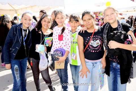 10122014 Karina, Wendy, Kenia, Edith, Lilia y Miriam.