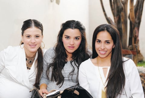 12122014 MÃ³nica y Lizeth. Lorena, Daniela y Elba.