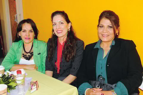 12122014 Ãngeles y Argentina. Ana Lilia, Lorena y Clara.