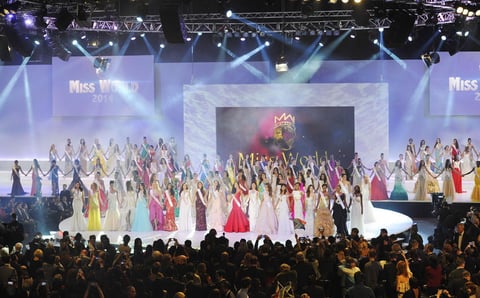 La representante de Sudáfrica, Rolene Strauss, de 22 años, fue elegida Miss Mundo 2014, al término de la gala celebrada en Londres, en la que participaron candidatas de 121 países.
