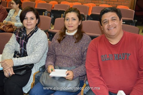 14122014 Marcela Trejo, Alejandra Barajas y José Ortega.