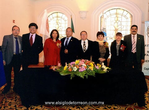 14122014 Nueva mesa directiva 2014-2016.
