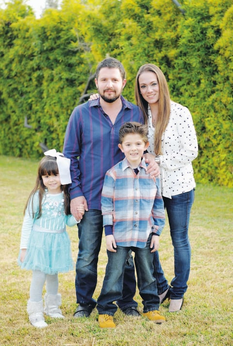 Faruk, Odila, Odila y Faruk.