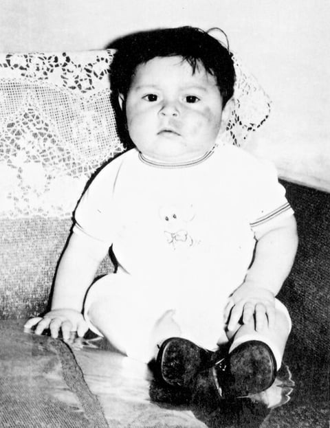 Raúl Zugasti Rodríguez, a los ocho meses de edad, en el año de 1974.