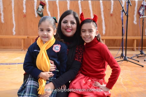 18122014 Daniela, Natalia y Rocío.