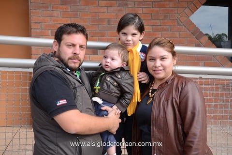 18122014 Pedro, Ray, Cristiano y Mayra.