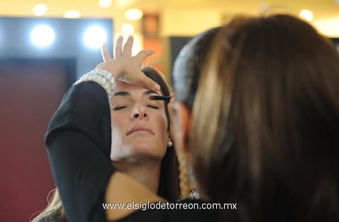19122014 Maquillista Roberto y Elisa.