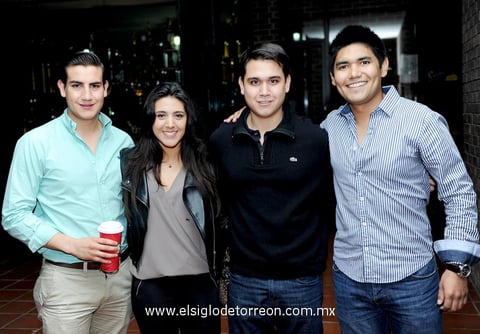 23122014 Gerardo, Mayra, Sergio y Pepe.