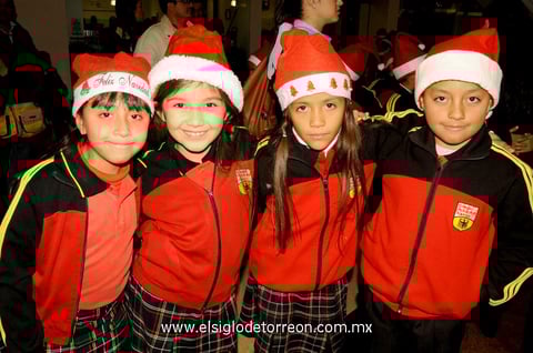 23122014 Lilia, Marifer, Brisa y Maru.