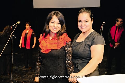 23122014 Dalia Varela y Siomara de la Rosa.