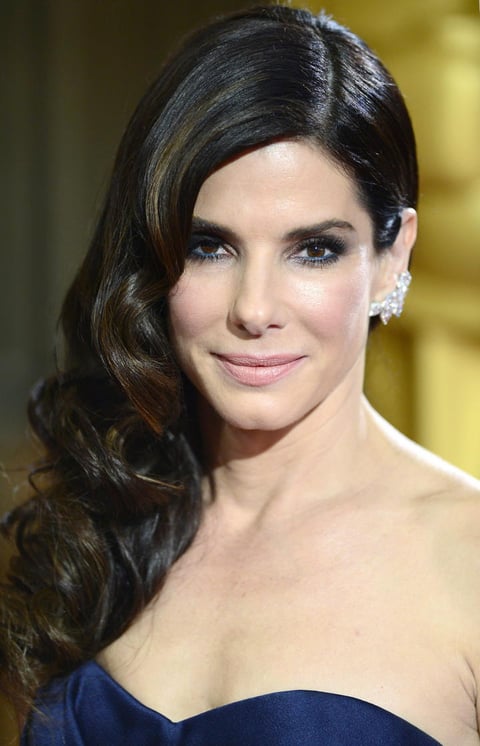 En el penúltimo lugar se encuentra Sandra Bullock con 9 dólares.